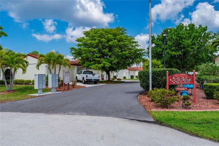 Welcome to Golf Course Villas