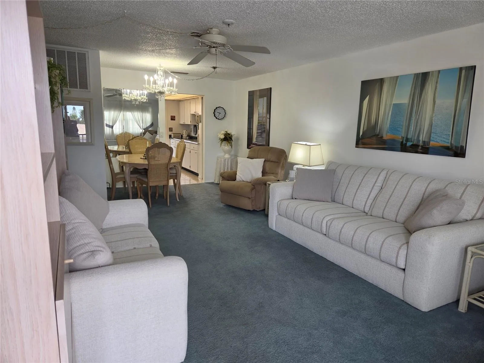 Nicely appointed living room
