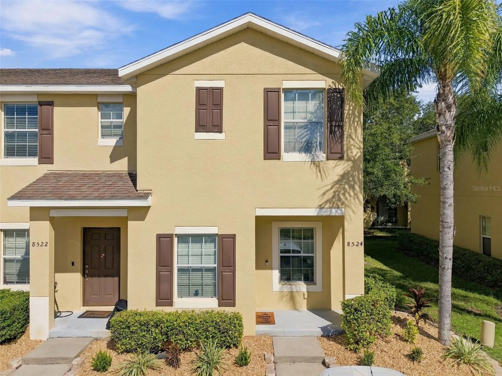 Beautiful End Unit Townhome