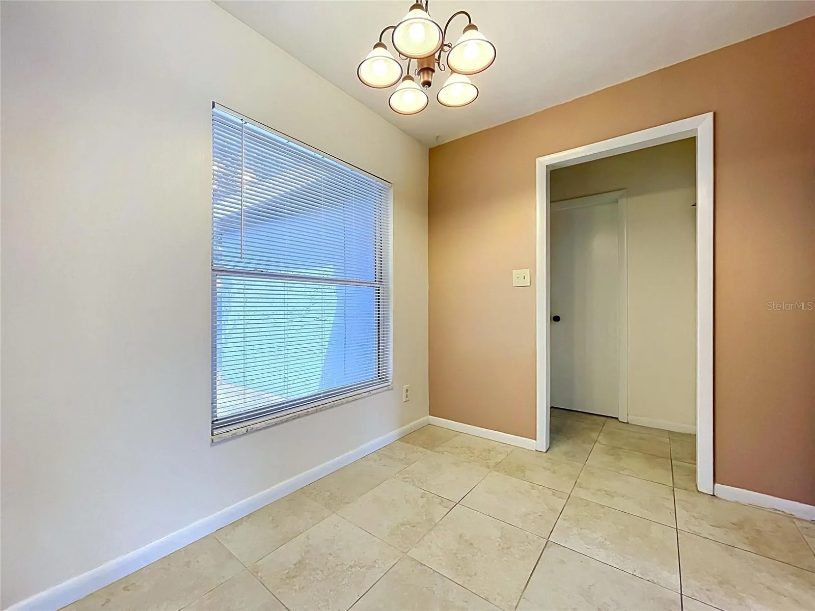 Kitchen nook