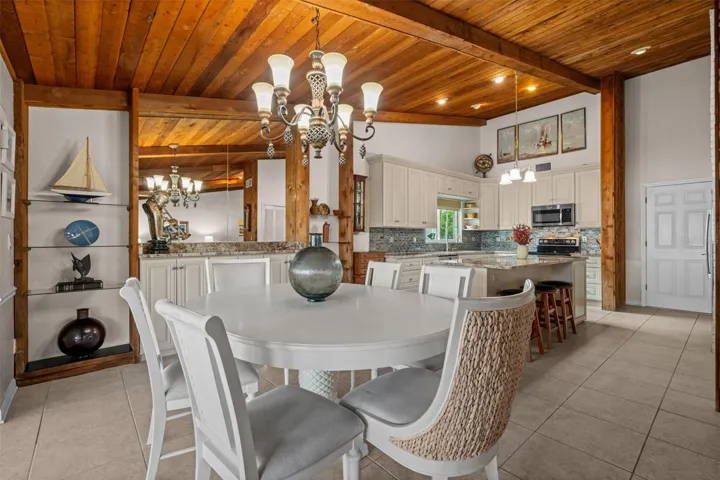 Spacious living and dining areas for entertaining