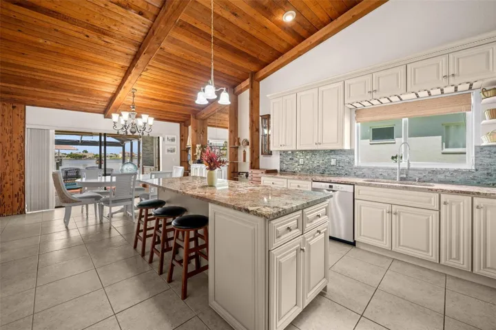 Breakfast bar offers additional casual seating