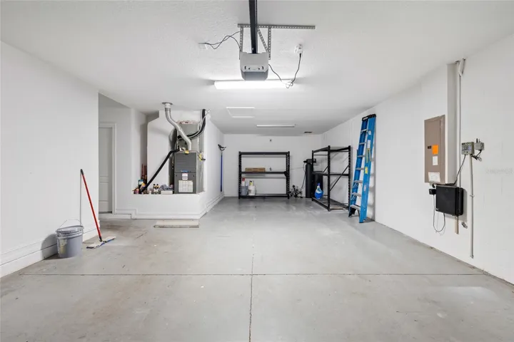 3 Car Tandem Garage