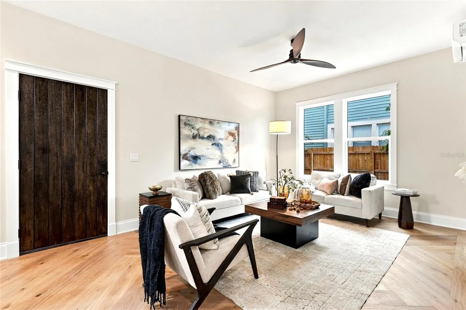 1st Floor Living Room
