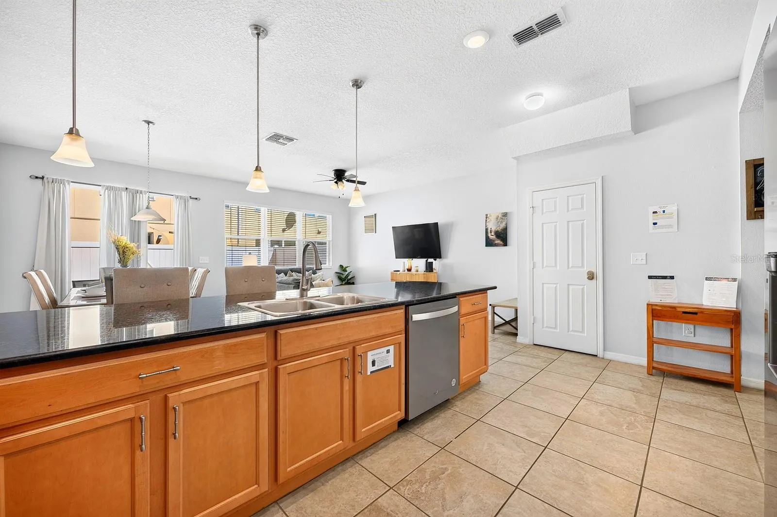 Long breakfast bar for casual dining.