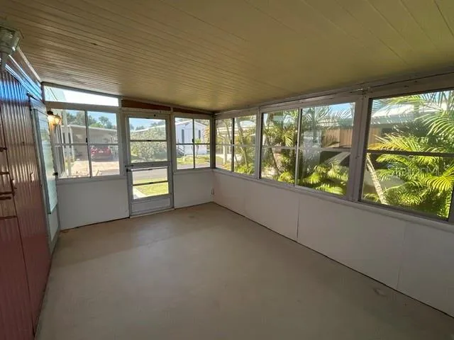 Bonus/Florida room