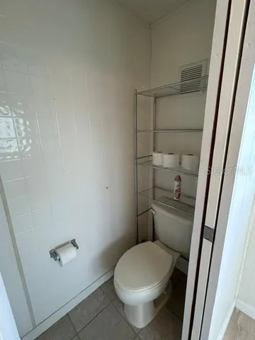 ensuite in primary half bath