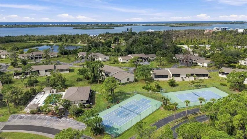 lots of amenities - pickle ball, tennis, pool, clubhouse