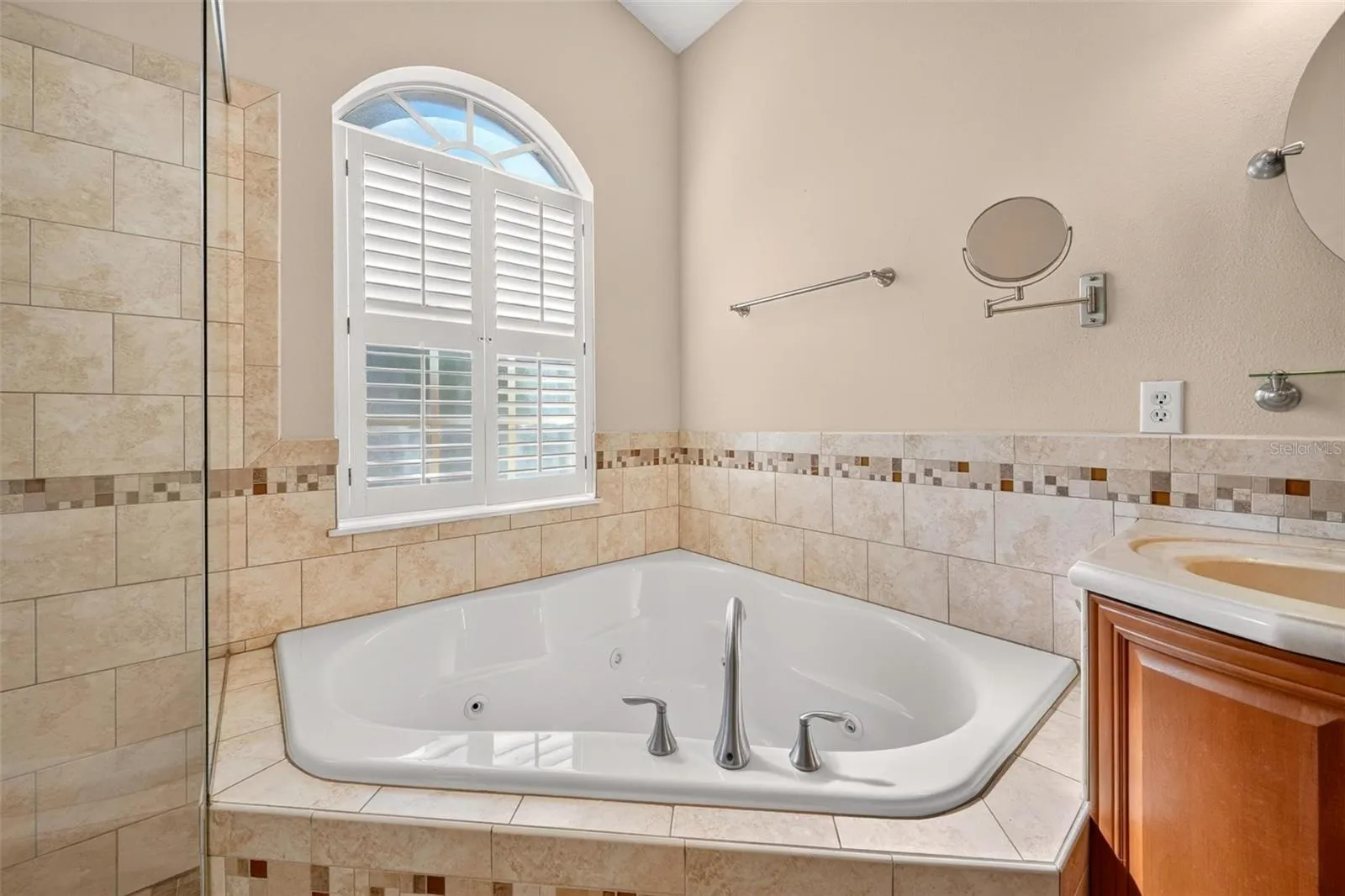 Walk in Shower - Primary Bath