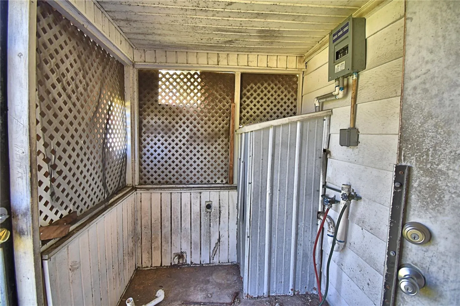 Laundry Porch