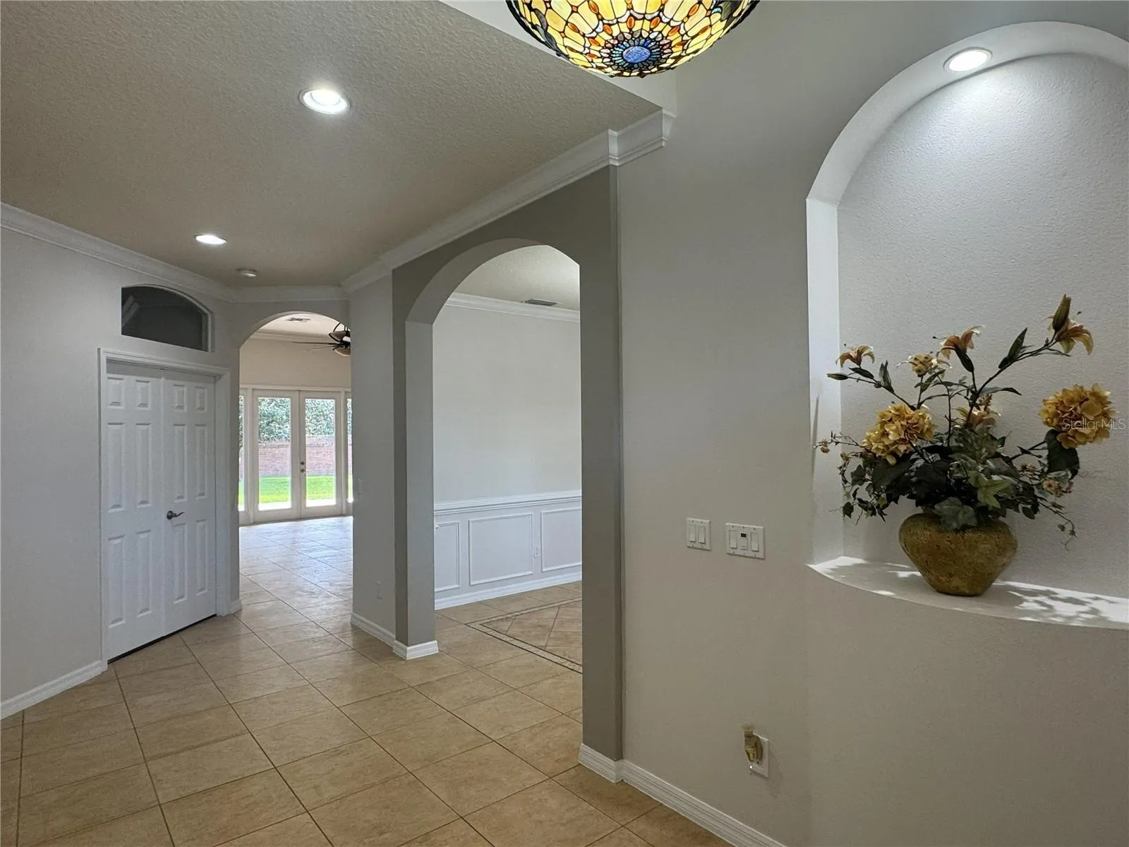 Foyer/Entrance