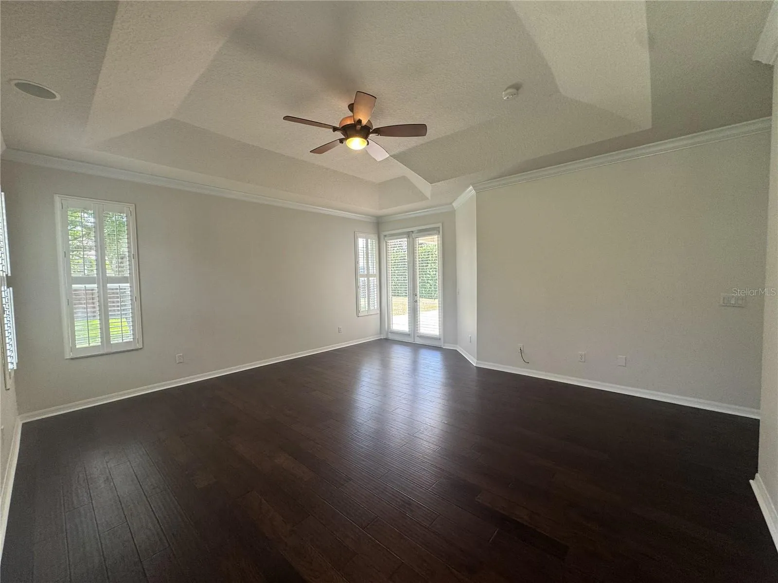 Master Bdrm. &amp; access to Patio