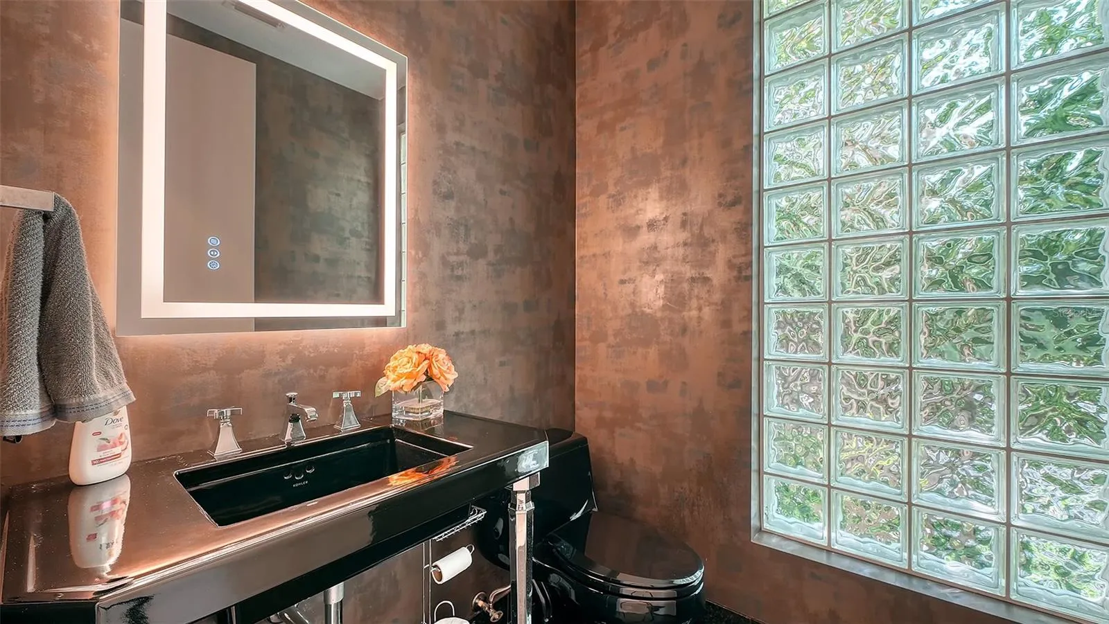 Bronzed powder bath