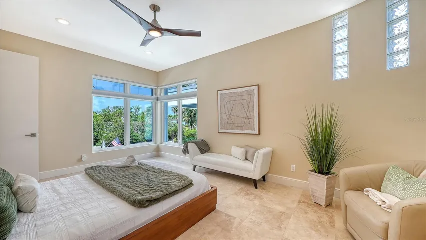 Casita bedroom