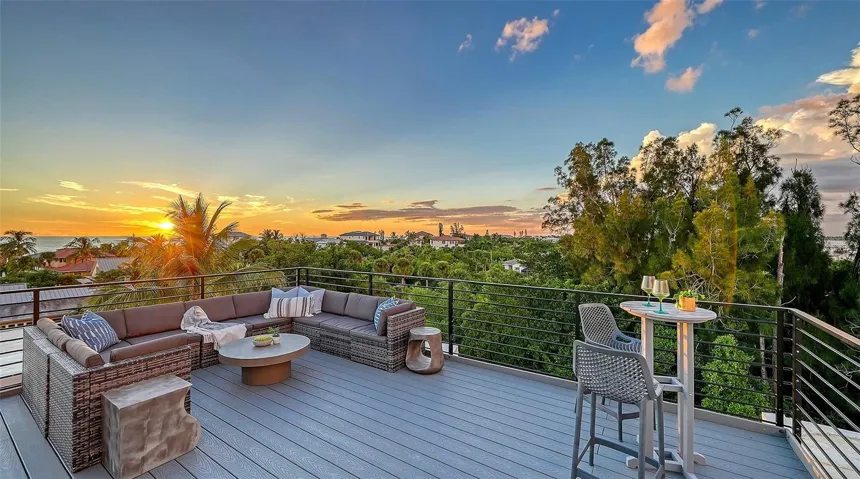 Rooftop where sunsets rarely disappoint