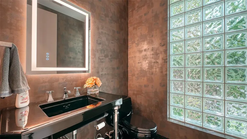 Bronzed powder bath