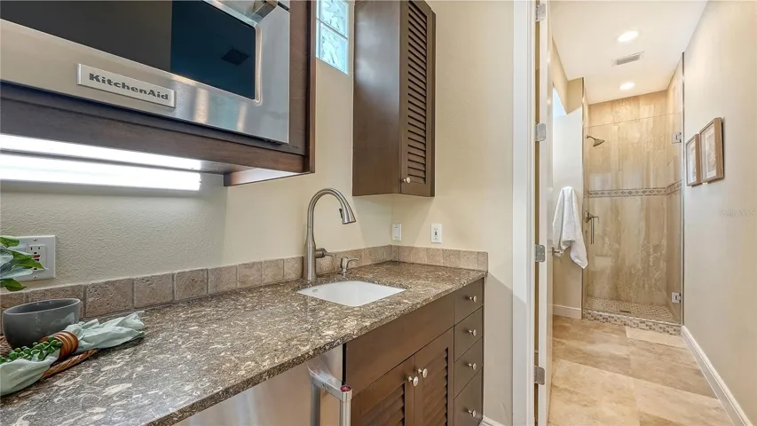Casita kitchenette