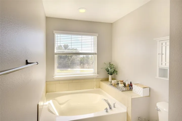 Primary bath with soaking tub