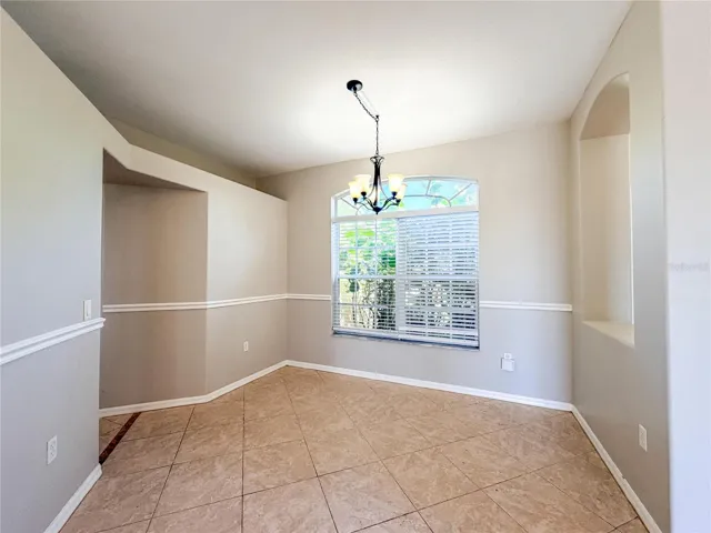 8604 Fenholloway Ct Dining Area
