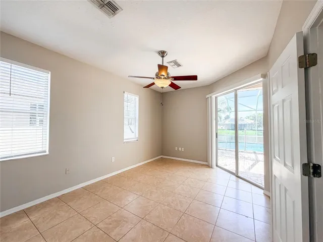 8604 Fenholloway Ct Primary Bedroom