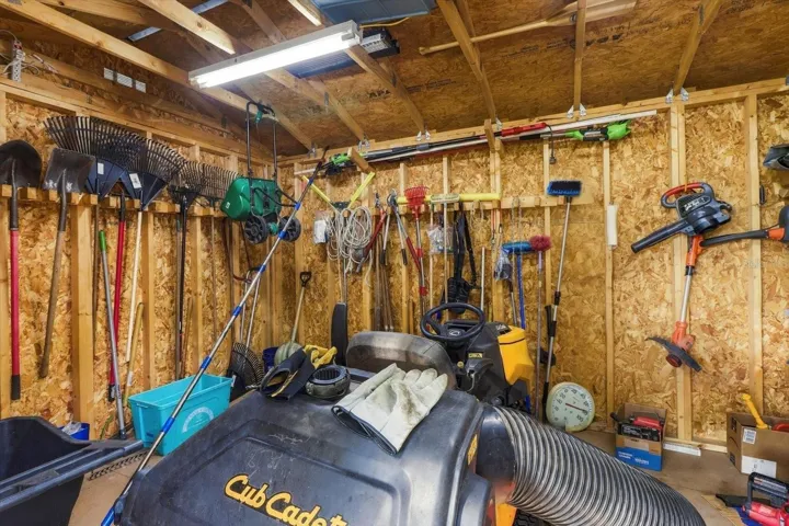 Garden/Lawn Shed