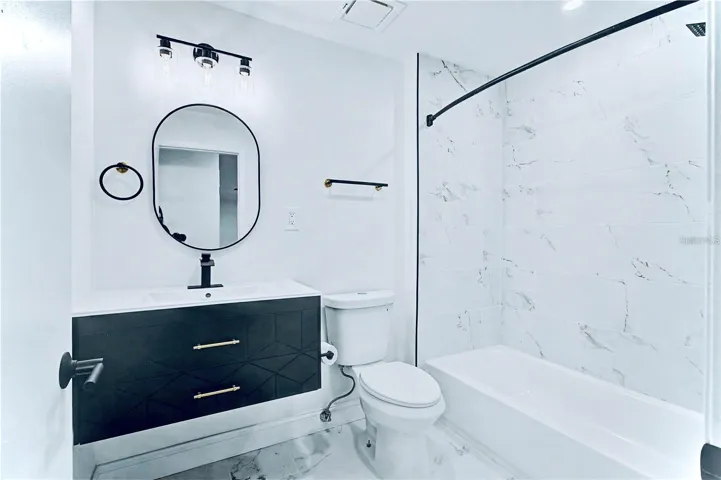 2 bathroom