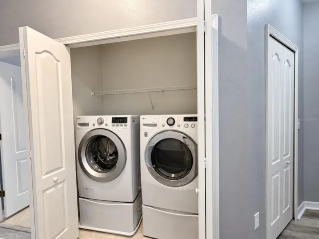Washer/Dryer Closet