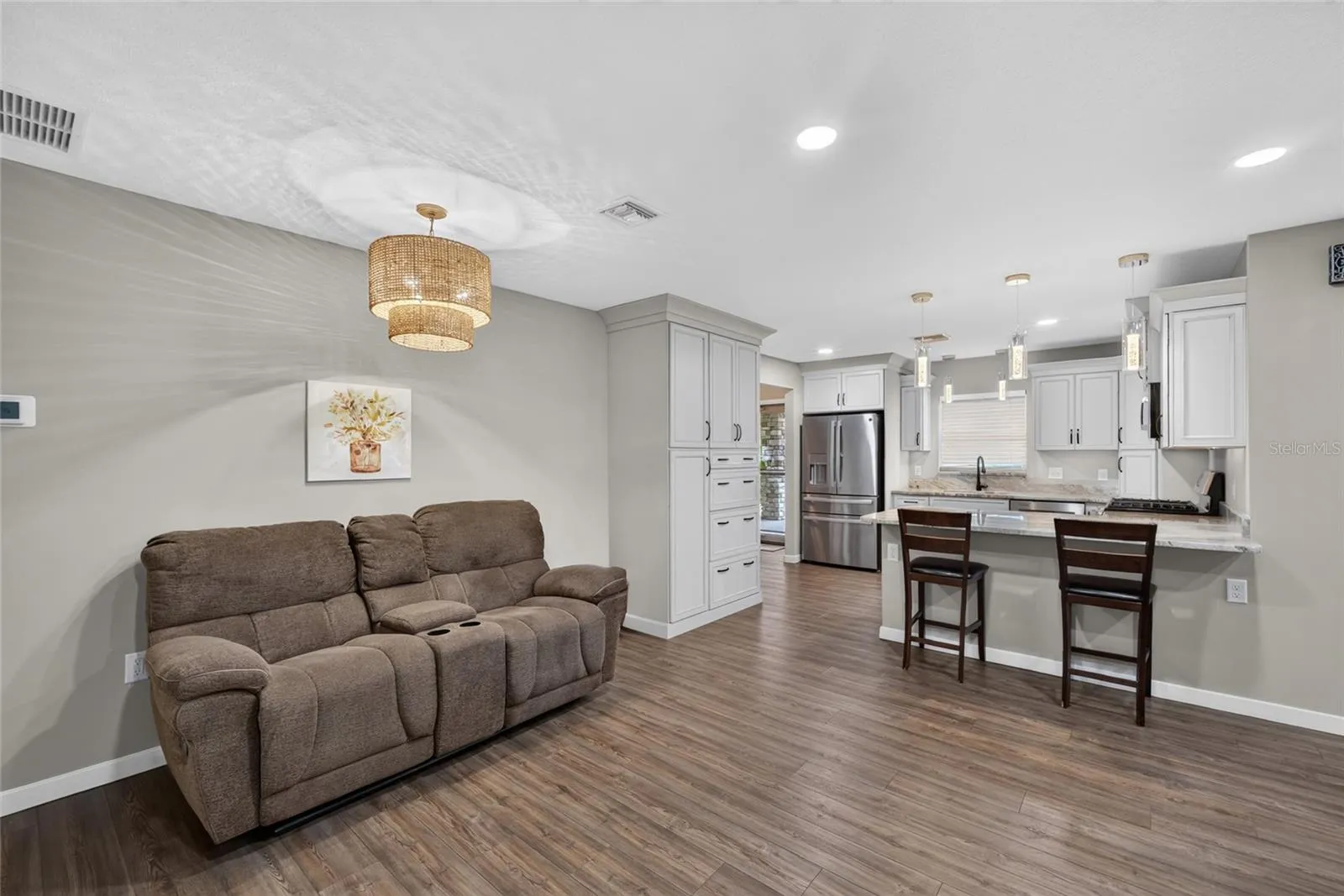 Living Room/ Kitchen