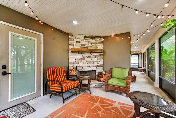 Screened Porch