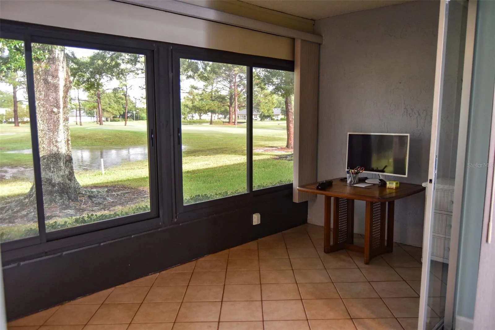 Huge Florida Room