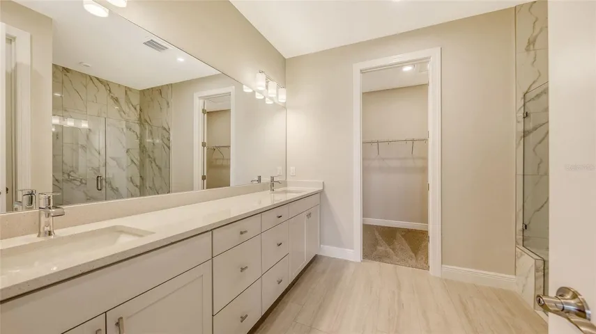 Owner's Bath