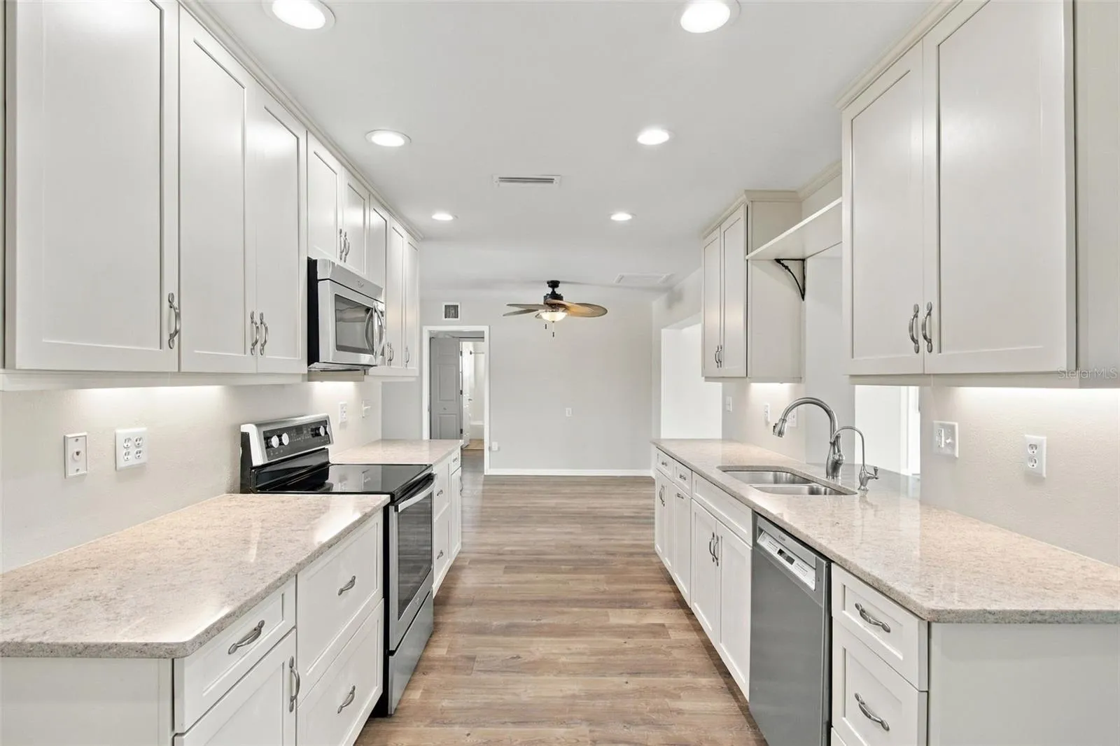 other view of kitchen