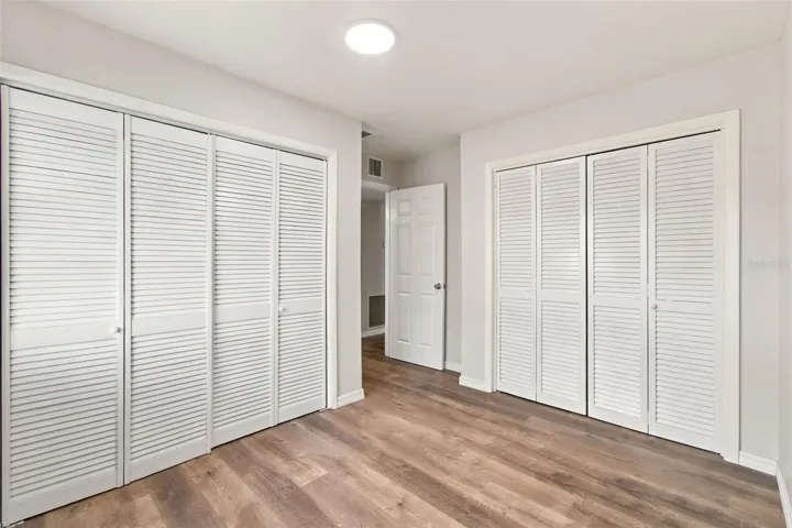 Bedroom 2Double closets