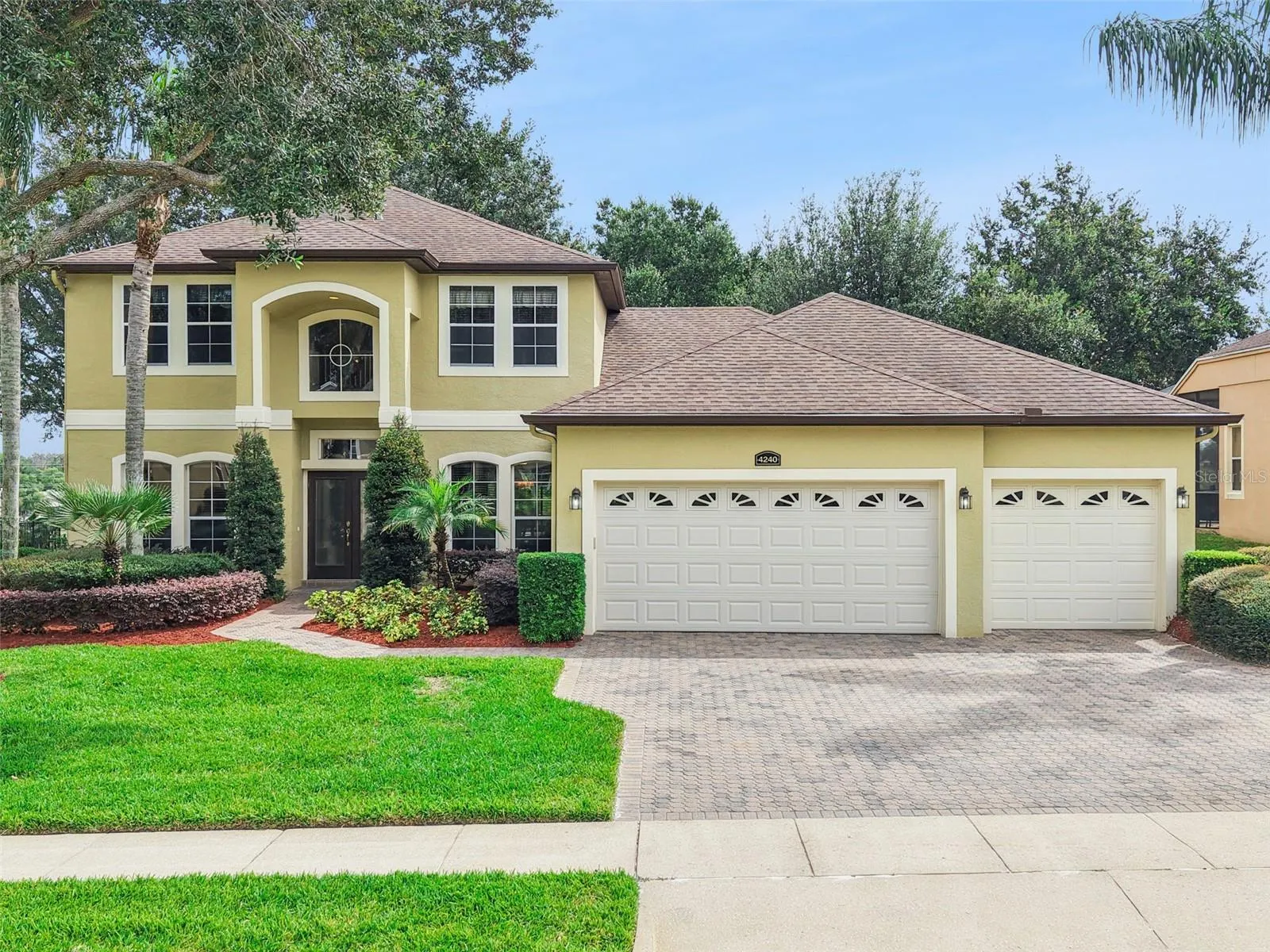 Front Exterior w/3-Car Garage