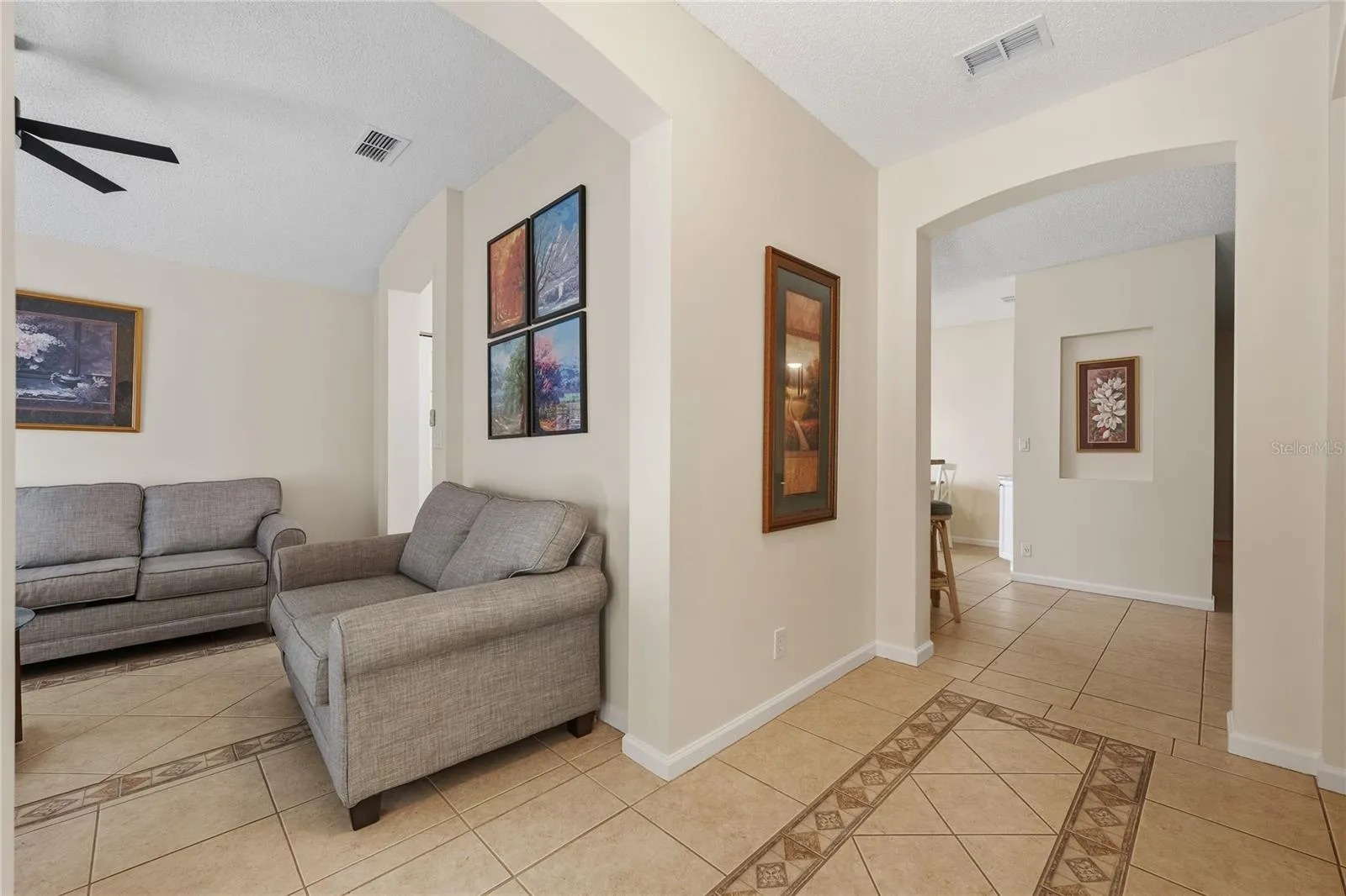 Entry w/office space on left