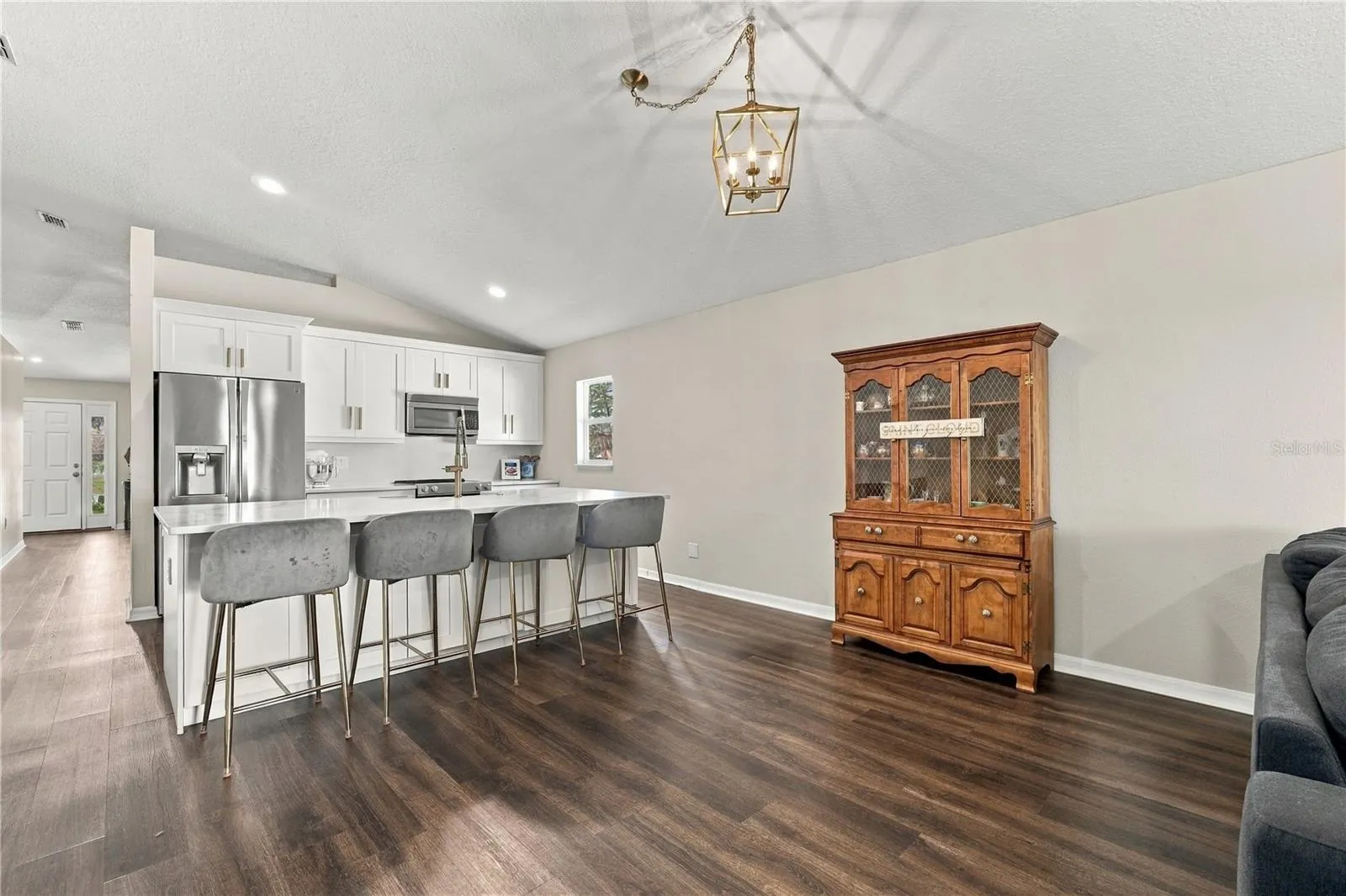 Casual Dining Area