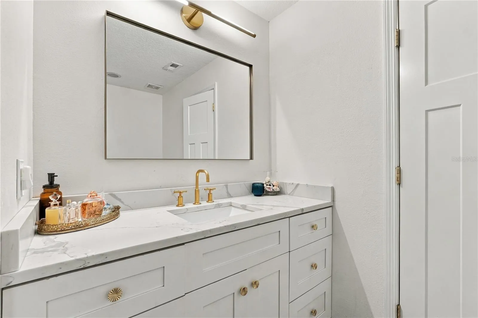 Primary Bath Vanity