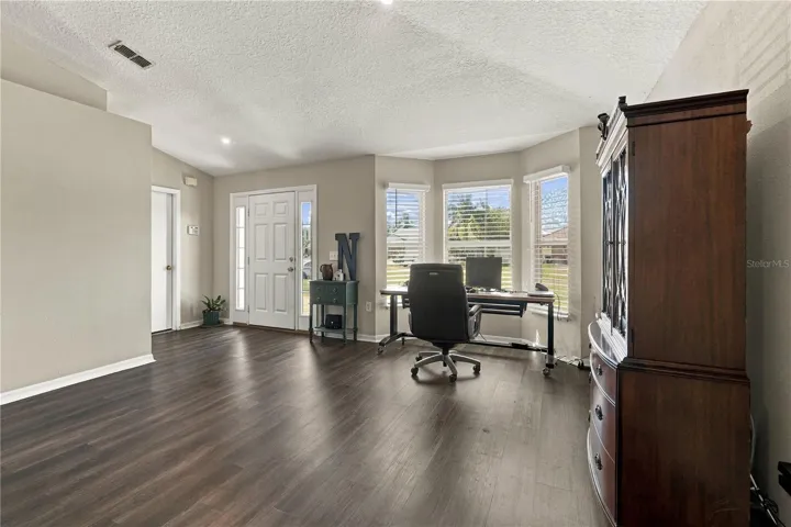 Office Space/Living Room
