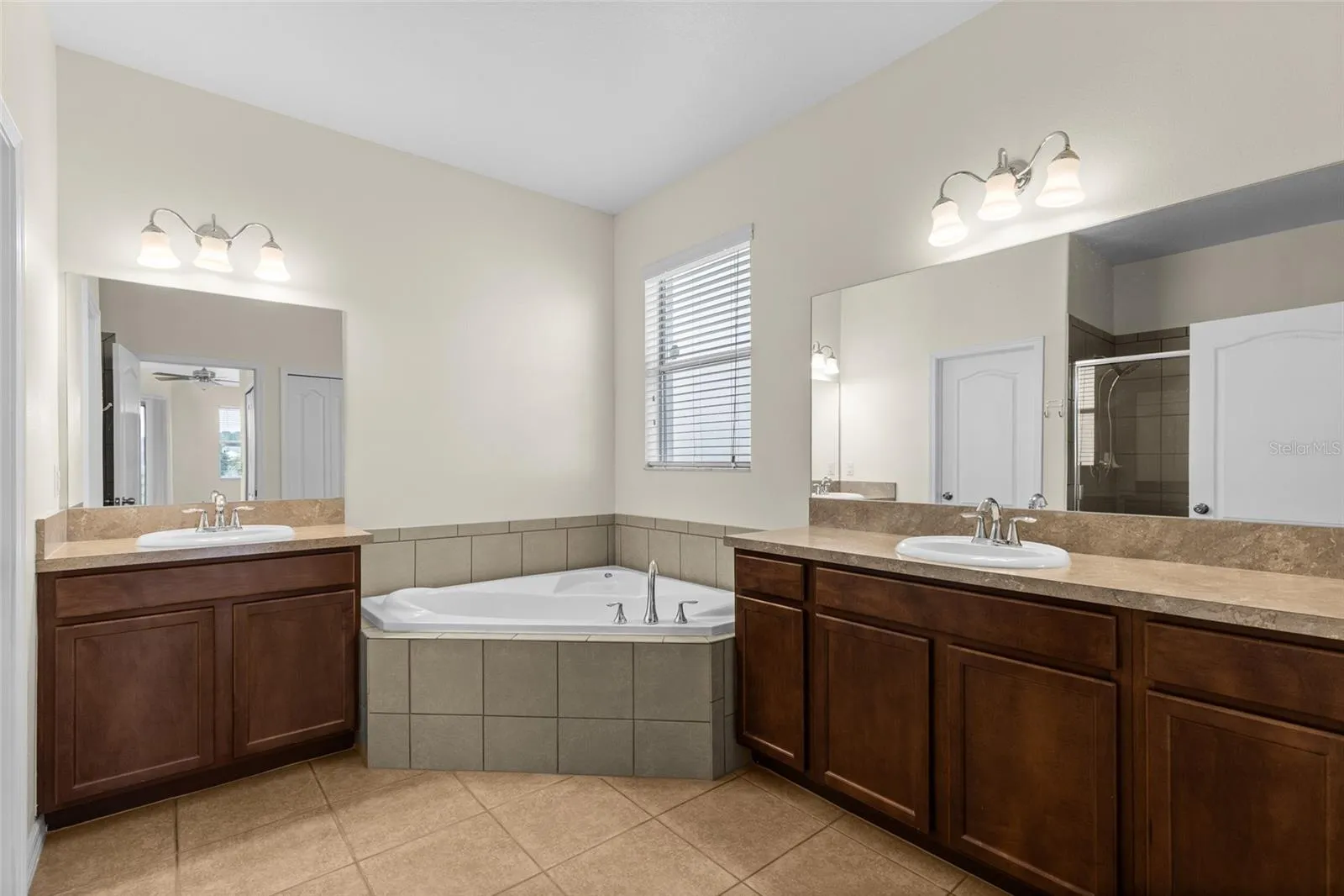 Primary Master Bathroom - Dual Sinks