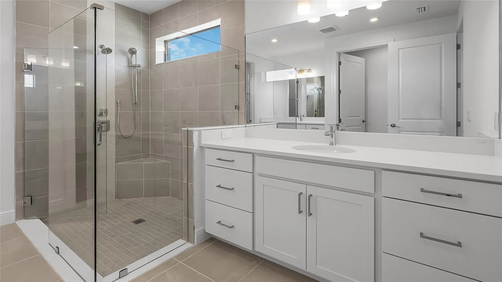 Owner's Bath
