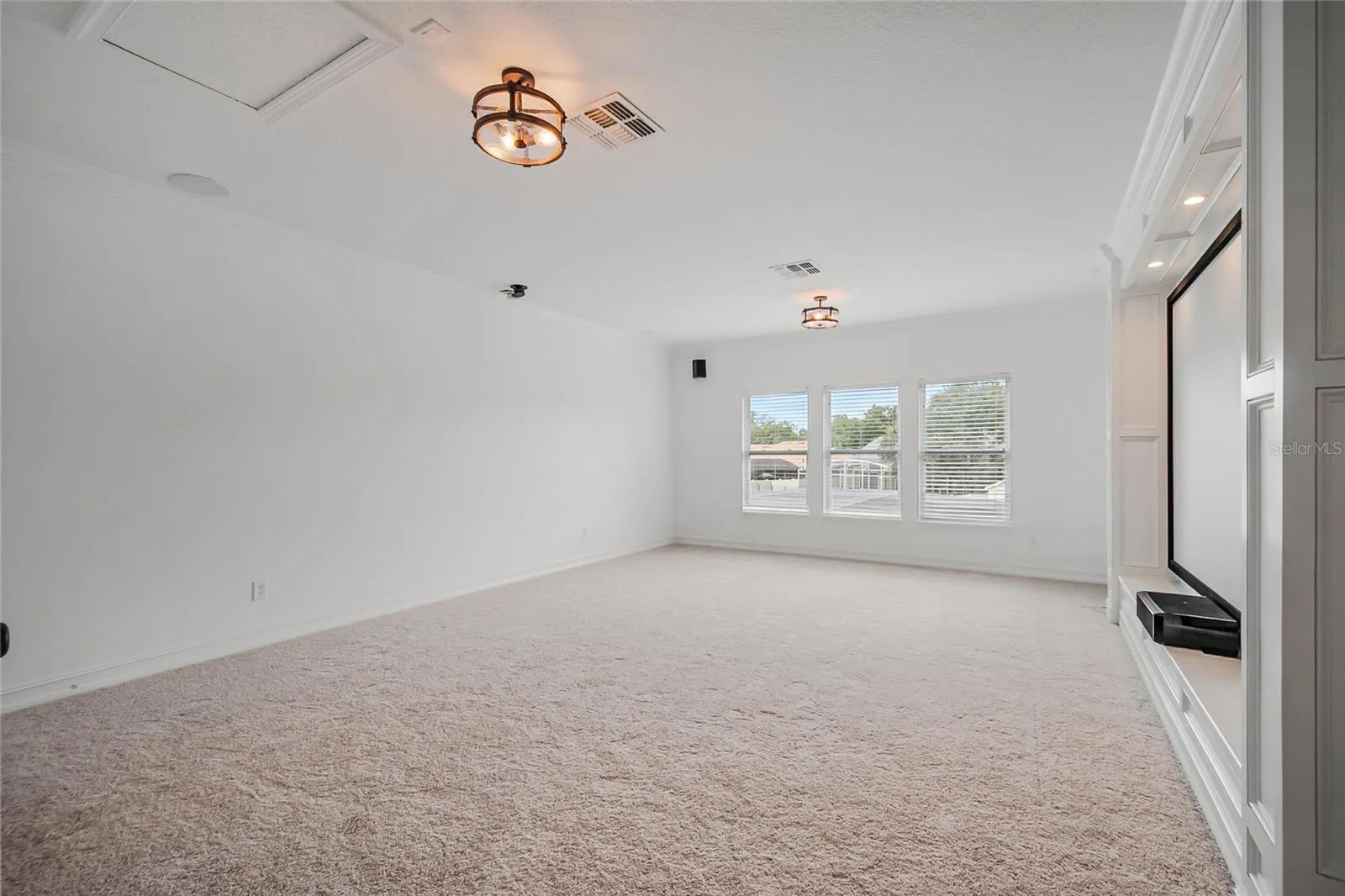 BONUS ROOM SECOND FLOOR