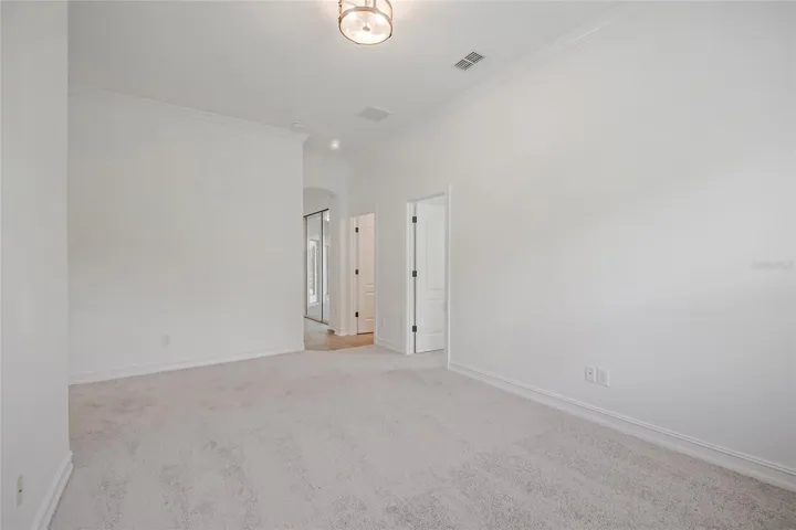 BONUS DEN RETREAT, OFFICE SPACE OR PLAYROOM FOR KIDS DOWSTAIRS