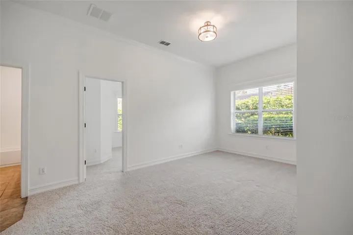 BONUS DEN RETREAT, OFFICE SPACE OR PLAYROOM FOR KIDS DOWSTAIRS