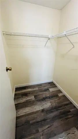Walk in closet