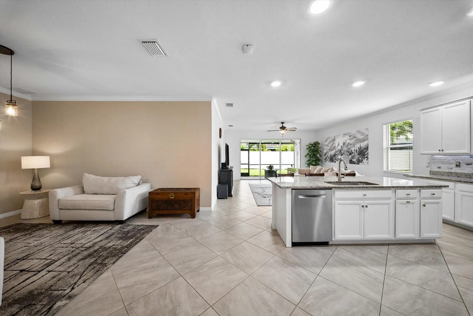 KITCHEN DINING COMBO