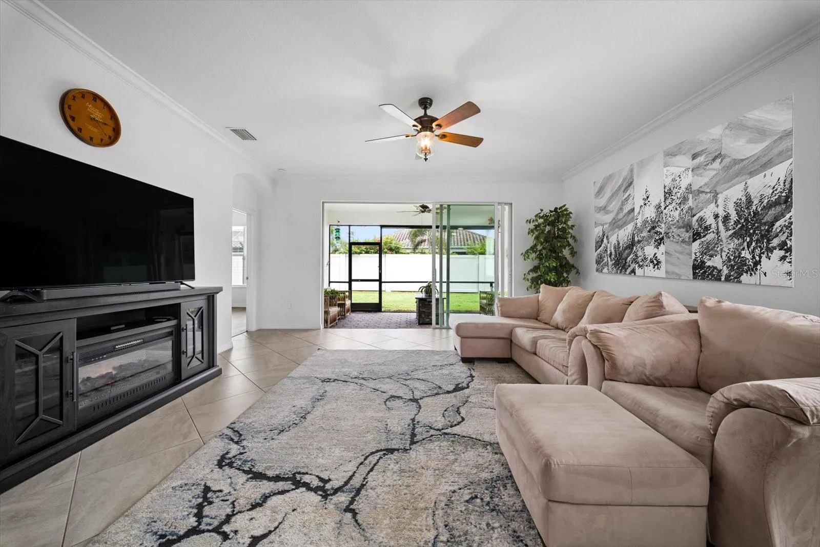 GREAT ROOM