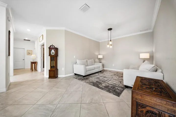 DINING ROOM/ FLEX