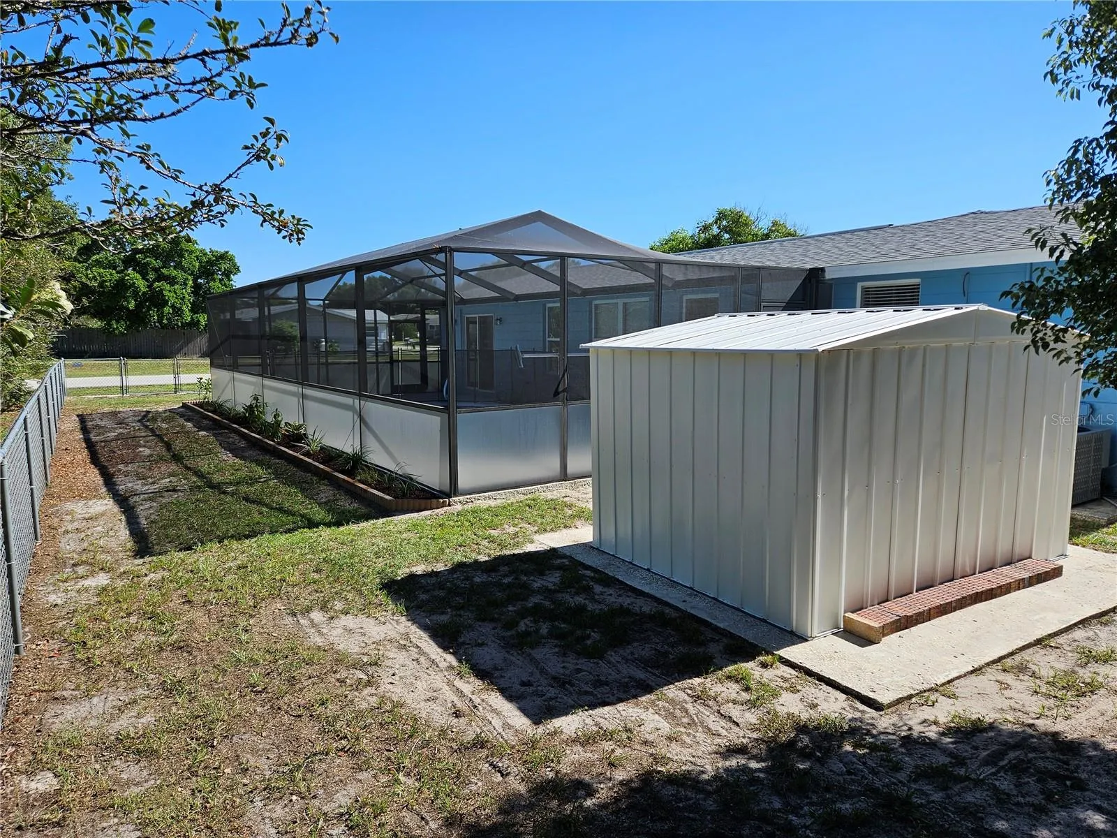 BACK YARD STORAGE SHED
