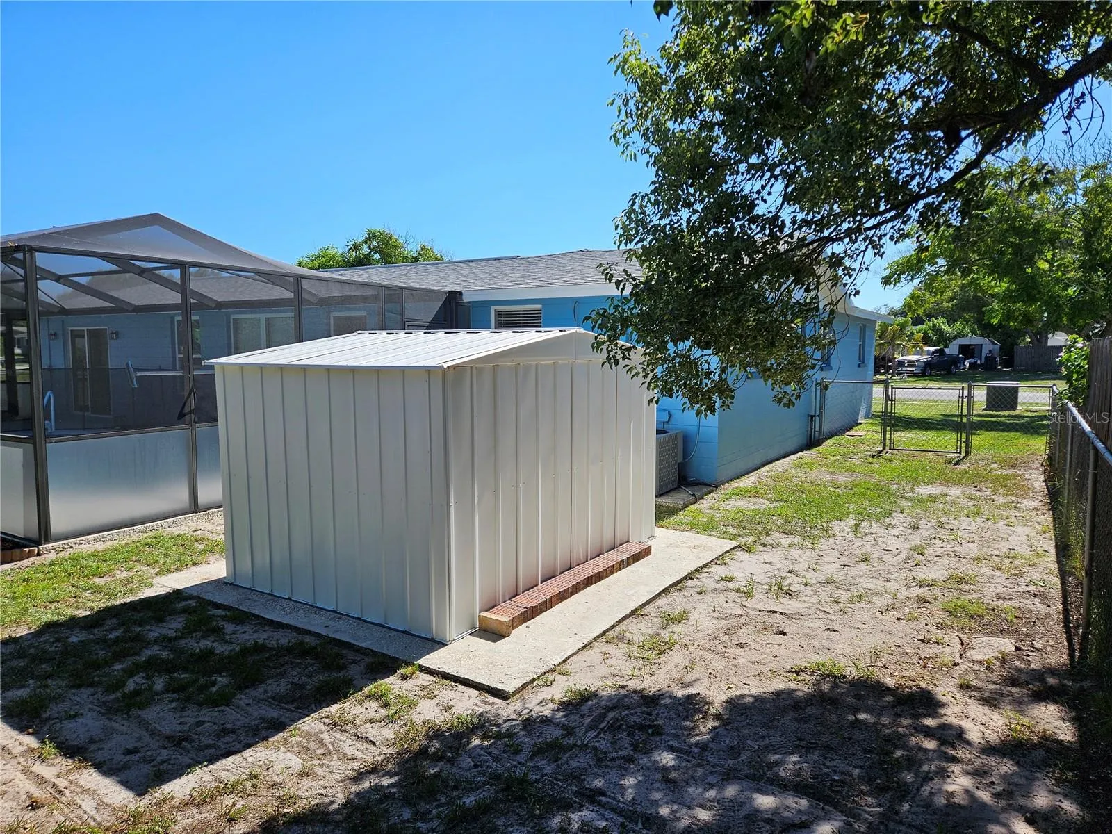 STORAGE SHED