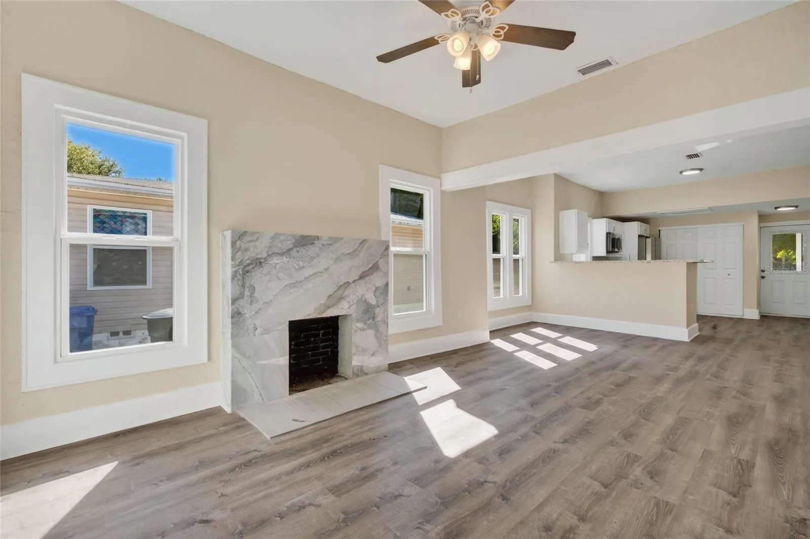 Family Room/Dining Room/Kitchen